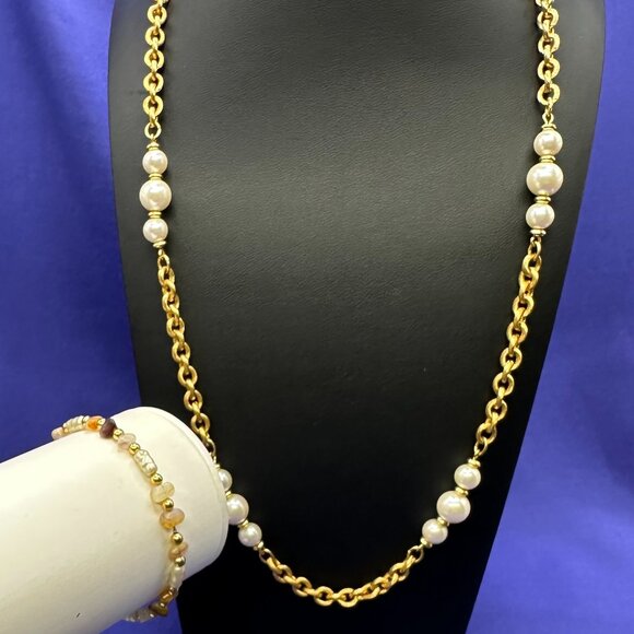 Napier Duo:  VTG Gold-Tone Faux Pearl Necklace & Bracelet - Picture 1 of 12